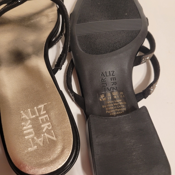 Naturalizer black size 8.5 slides new in box - Picture 4 of 8